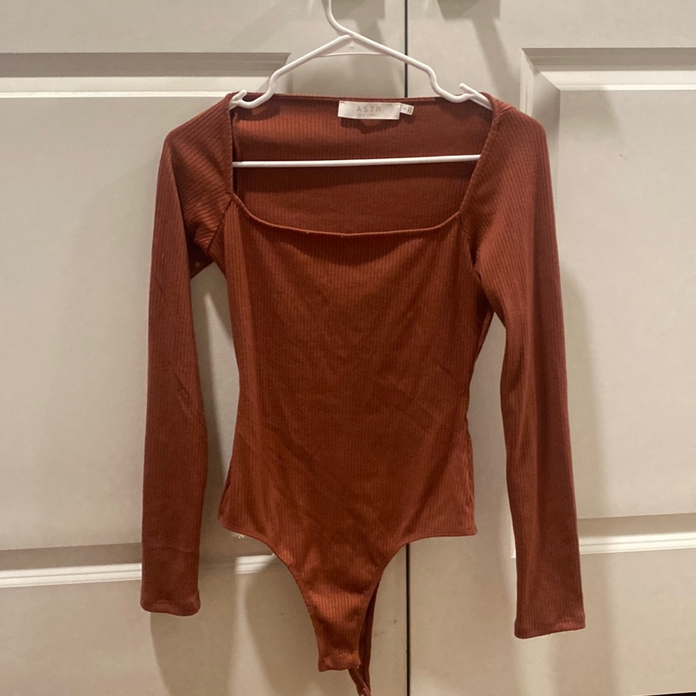 Square neck bodysuit
